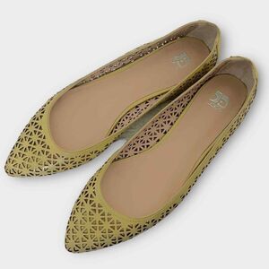 Joe's Jeans Pixie Limyel Flats Sz 8.5 Olive Green Geometric Perforated Summer